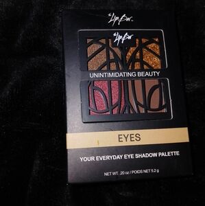 The Lip Bar Unintimidating Beauty Everyday Eyeshadow Palette 4 Colors Ebony Eyes